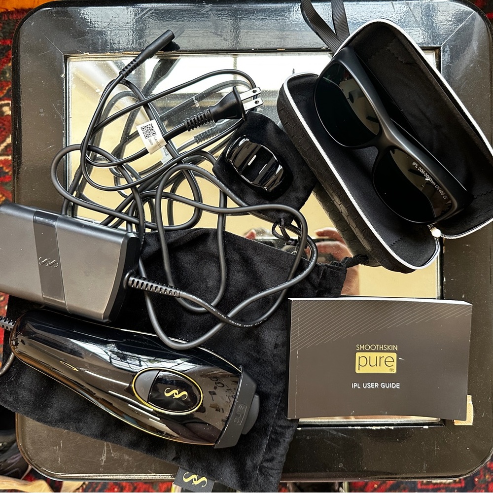 NEW NEVER USED SmoothSkin Pure FIT IPL Laser Hair Removal Device w glasses